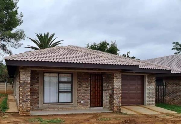 3 Bedroom Apartment in Zeerust