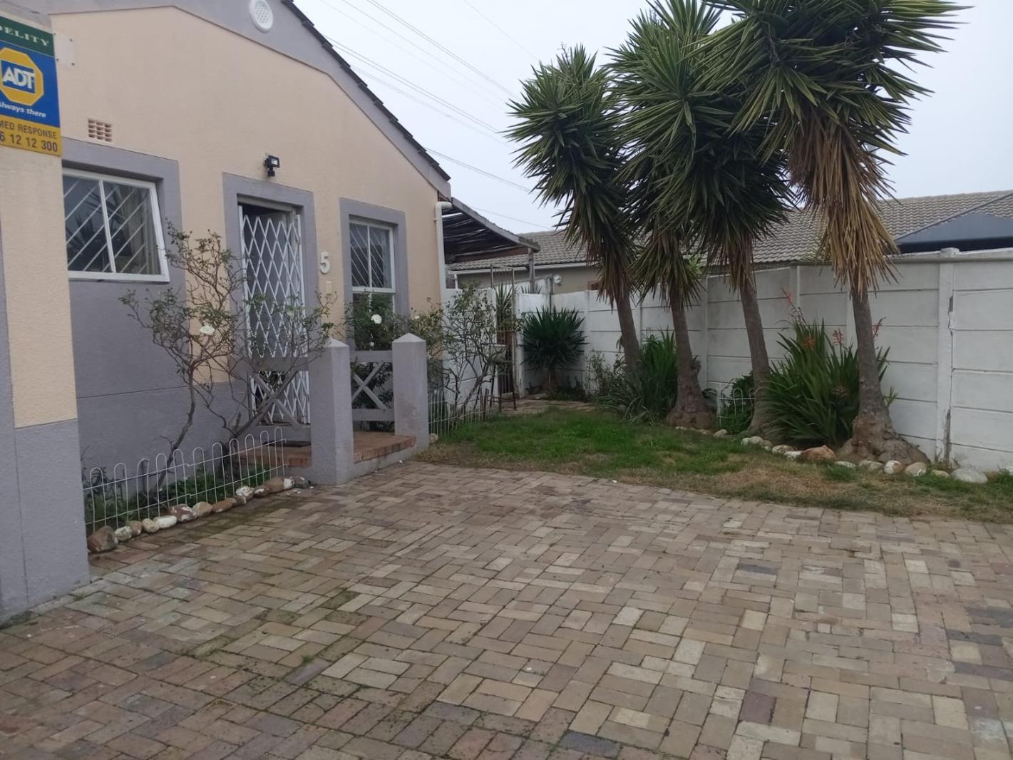3 Bedroom House in Victoria Park