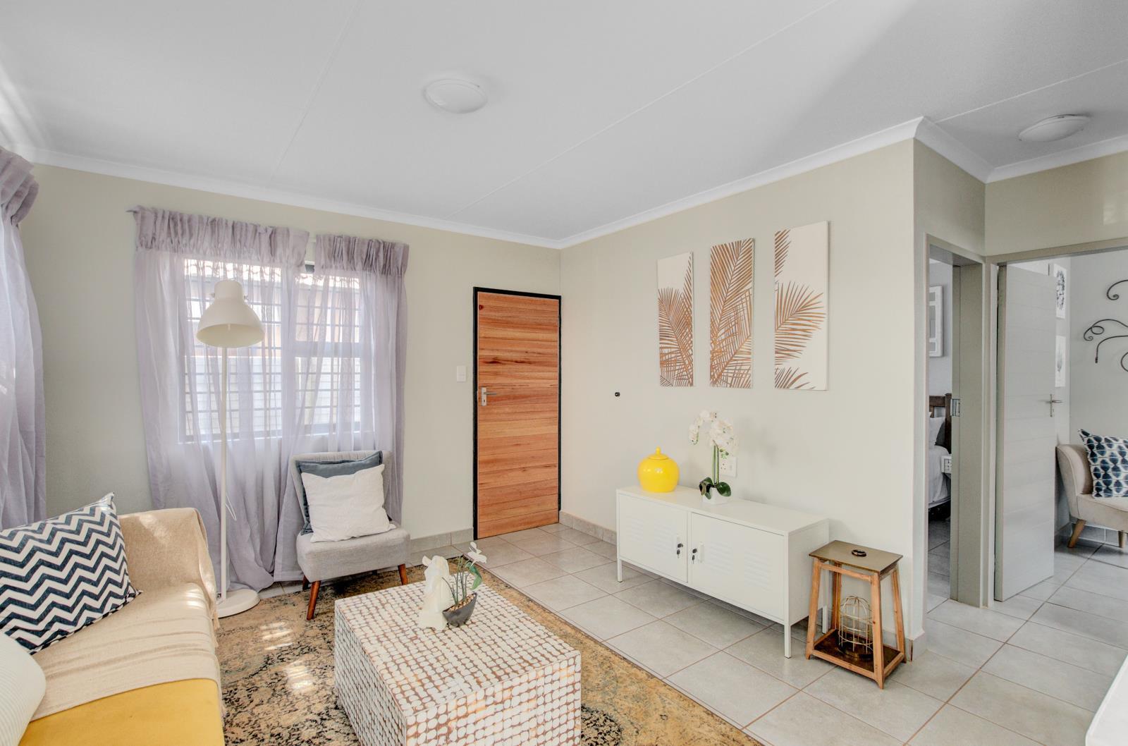 2 Bedroom House in Bram Fisherville