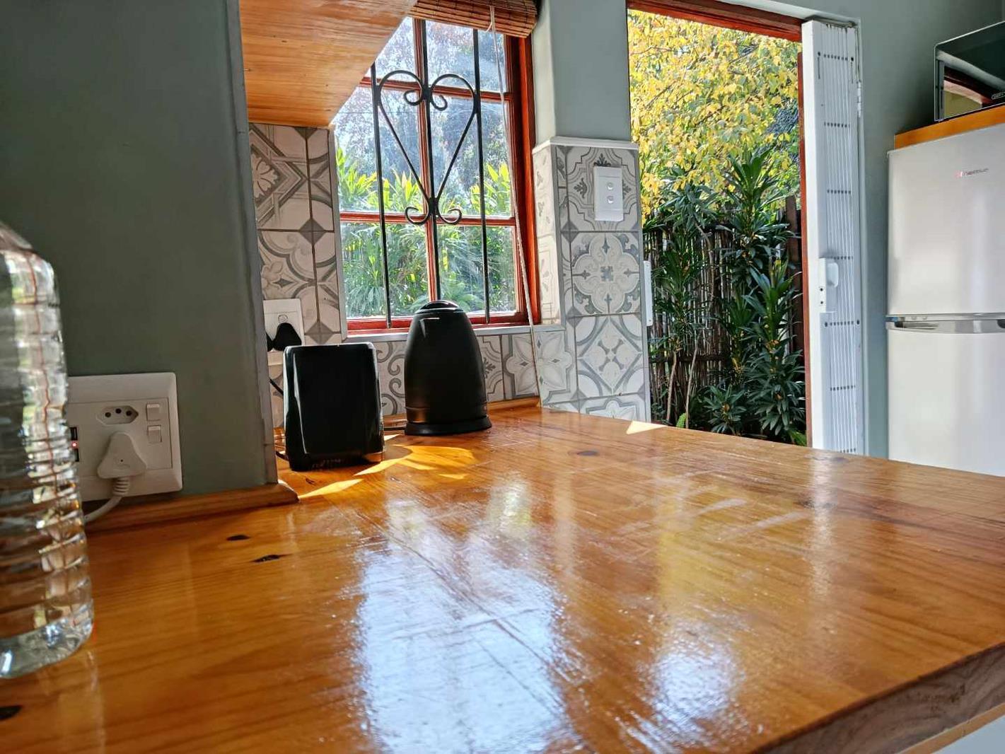 1 Bedroom Garden Cottage in Highlands North