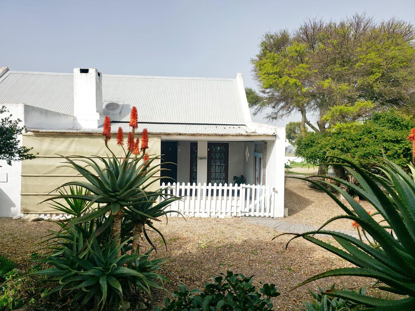 2 Bedroom House in Paternoster