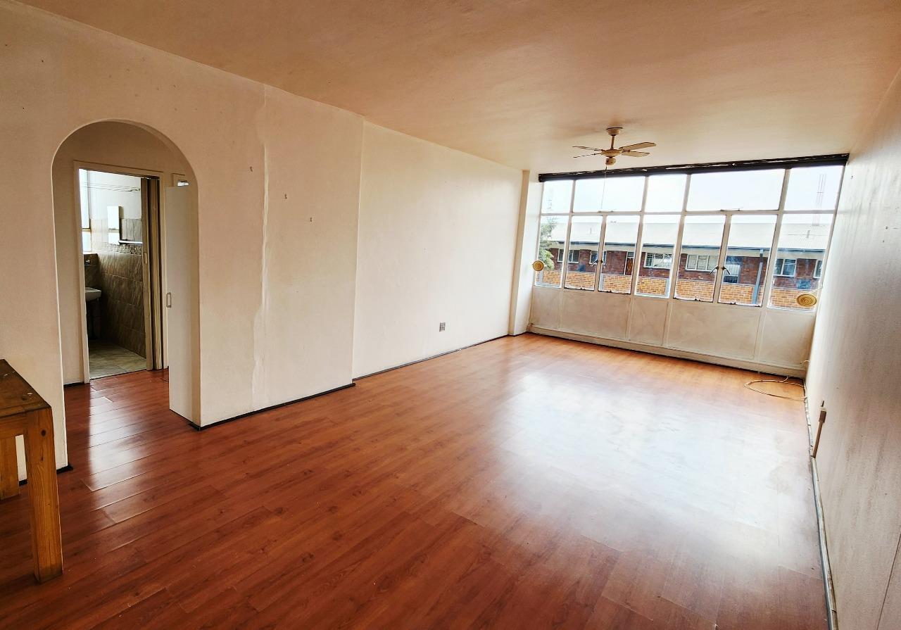 2 Bedroom Apartment in Queenswood