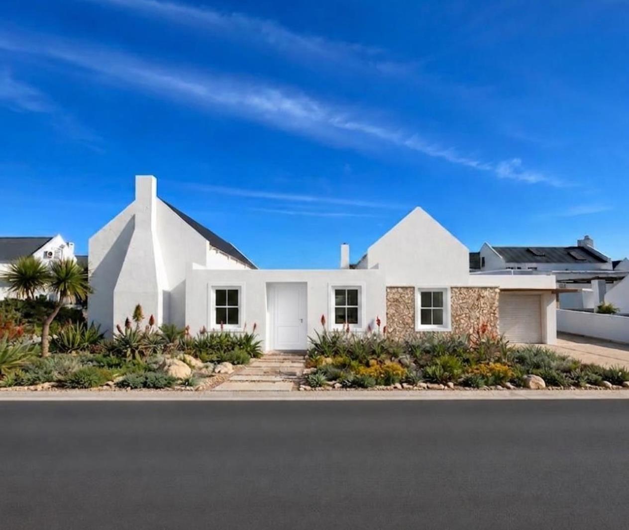 4 Bedroom House in Paternoster