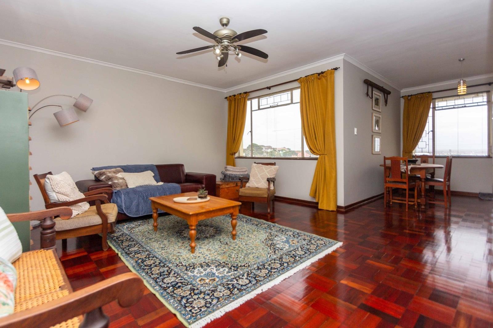2 Bedroom Apartment in Richmond Hill