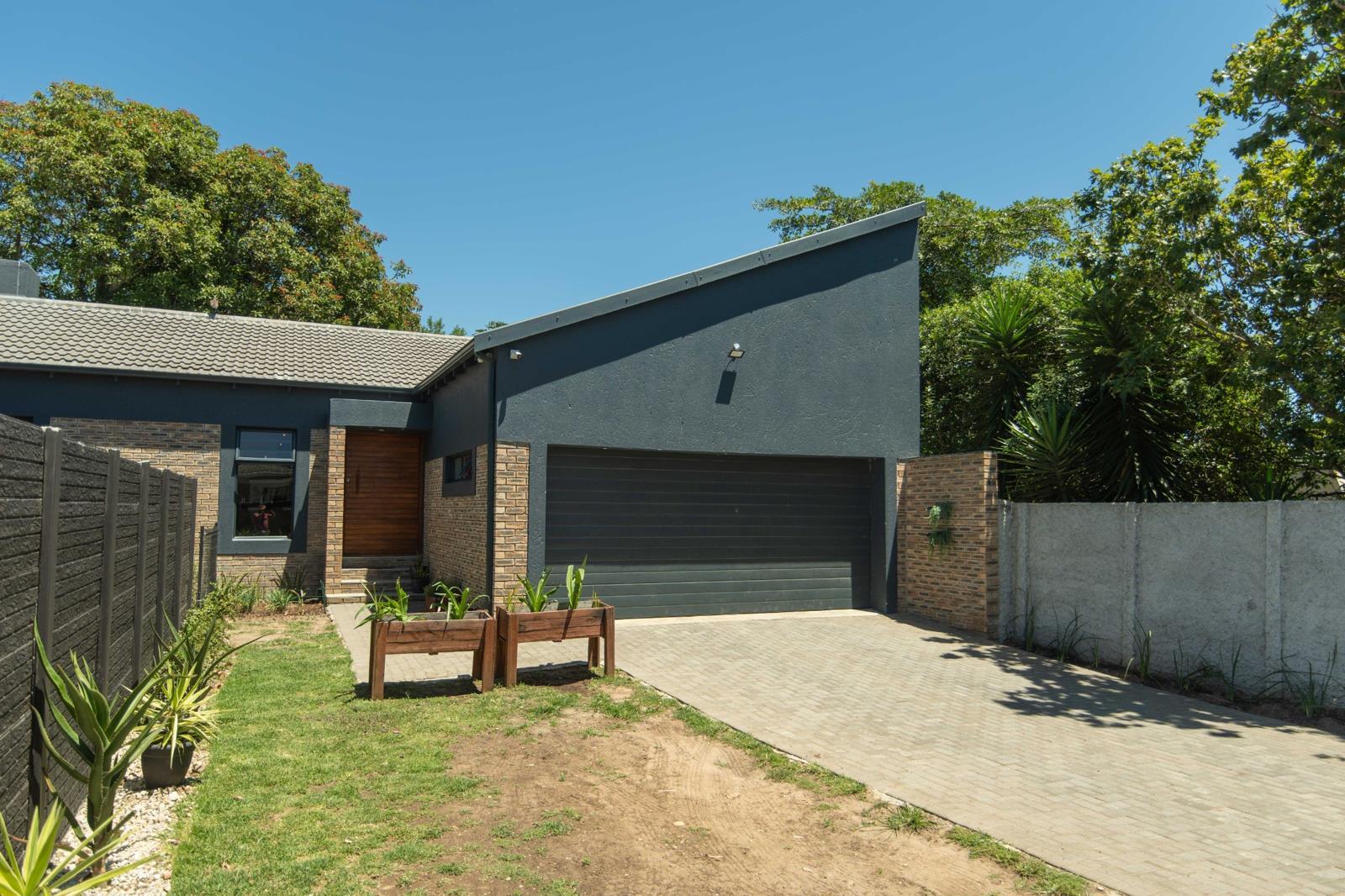 3 Bedroom House in Mount Pleasant