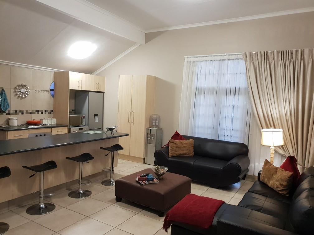 1 Bedroom Garden Cottage in Menlyn