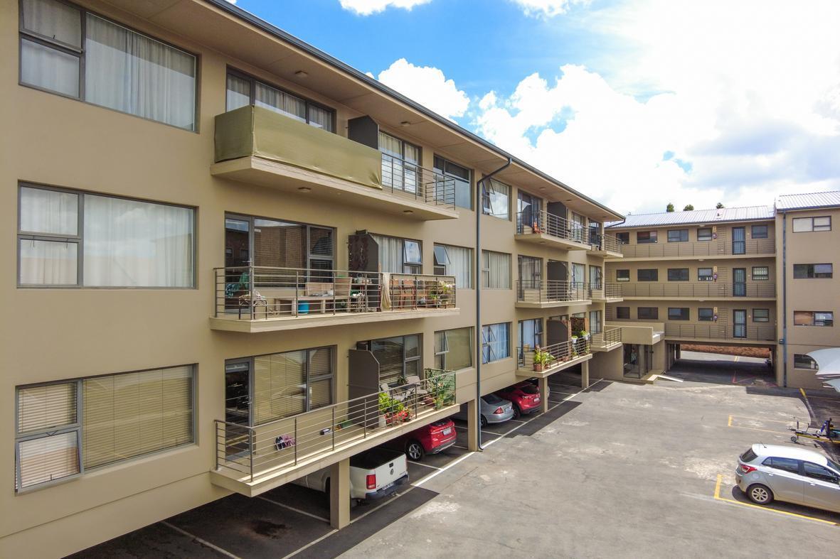 1 Bedroom Apartment in Clarens Park