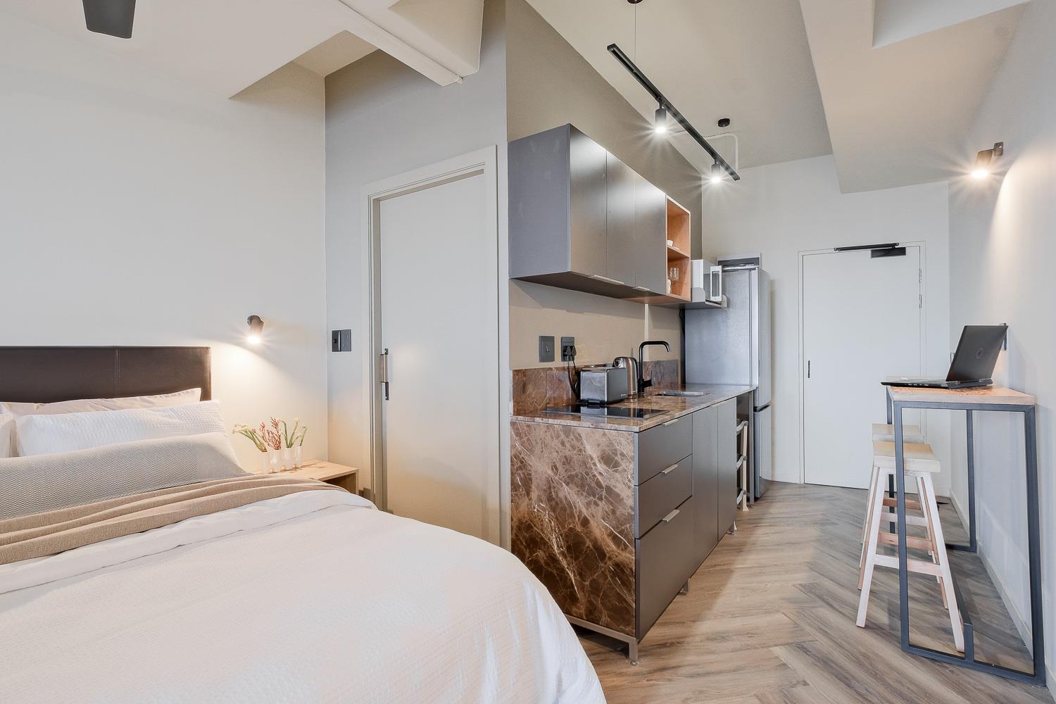 1 Bedroom Apartment in Foreshore