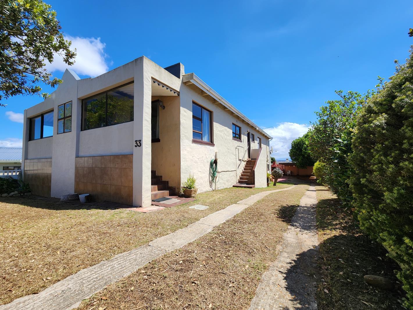 5 Bedroom House in Witsand