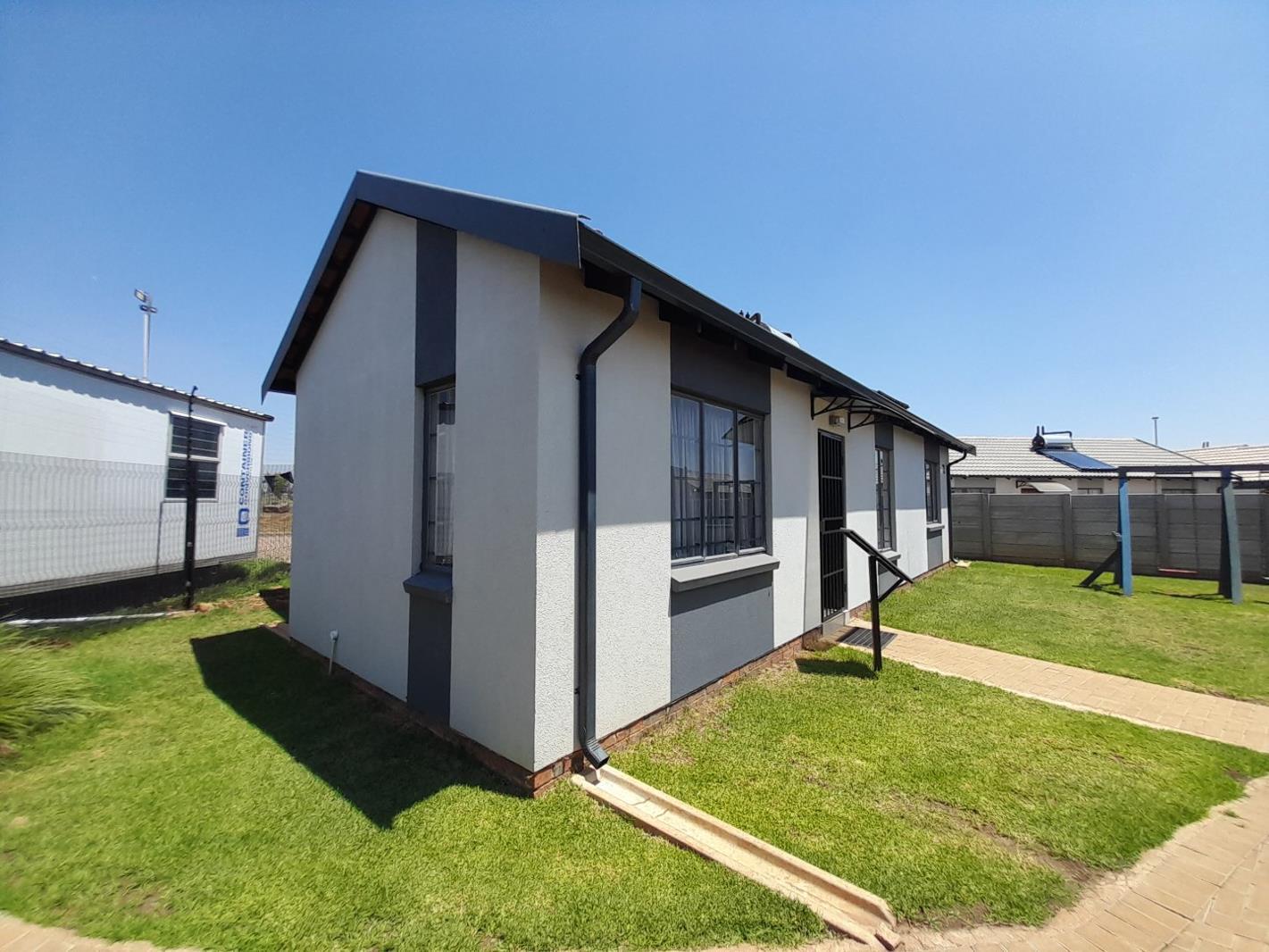 3 Bedroom House in Alberton