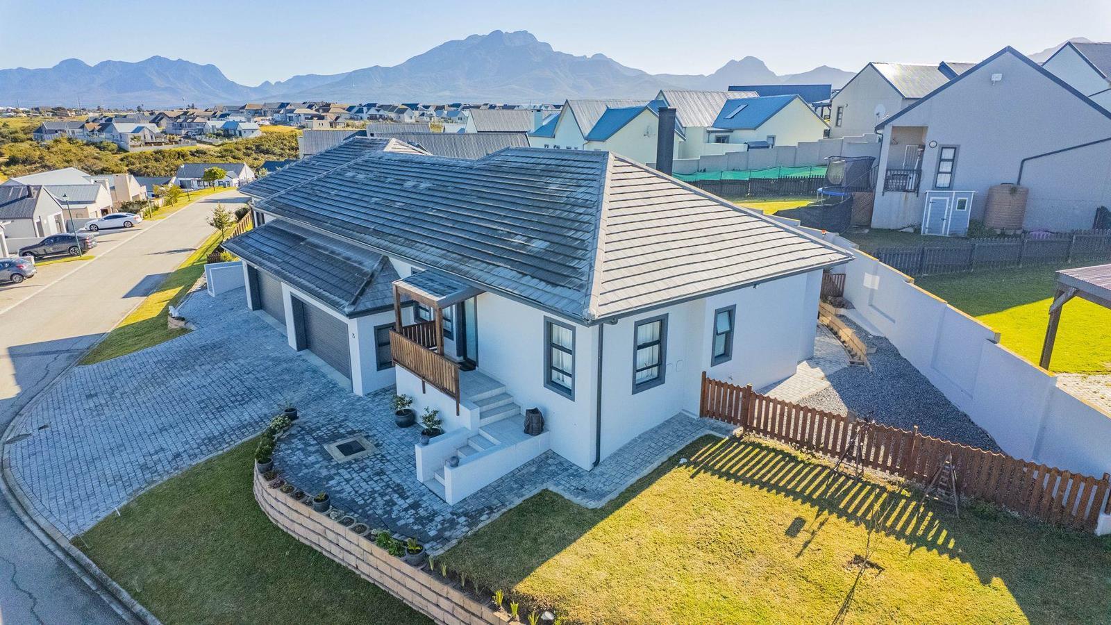 3 Bedroom House in Blue Mountain Village