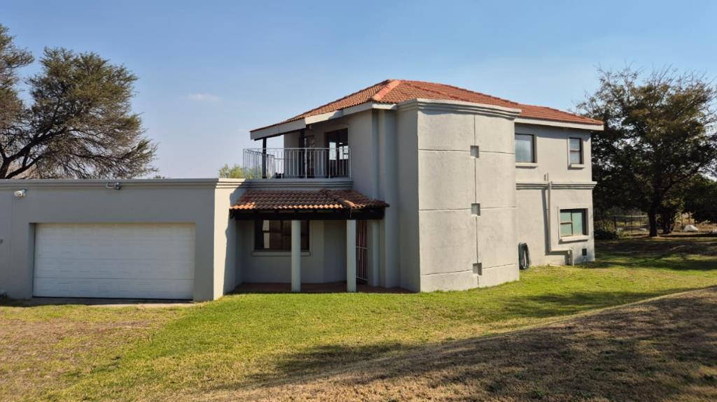 3 Bedroom House in Blue Hills