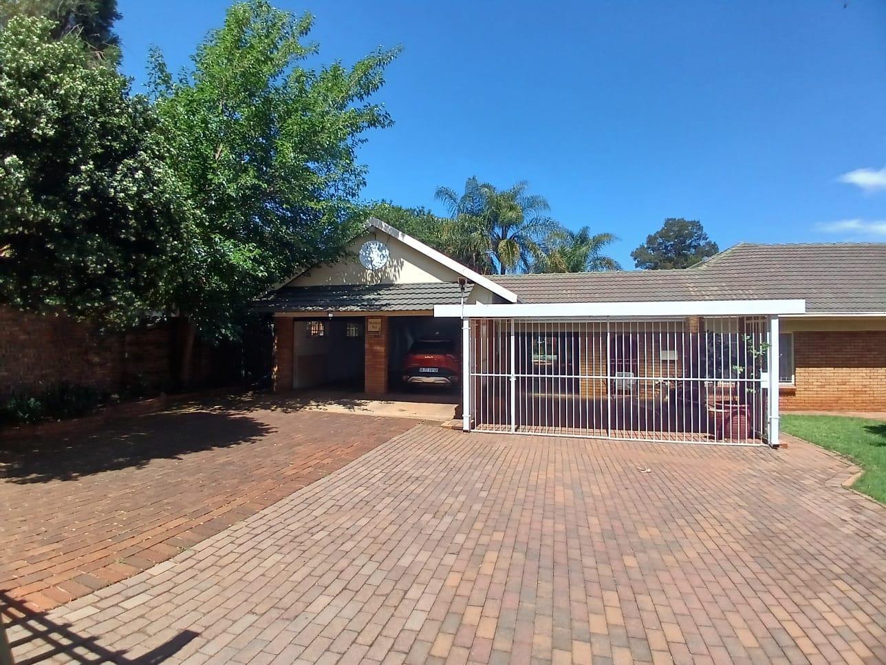 1 Bedroom Garden Cottage in Wierda Park
