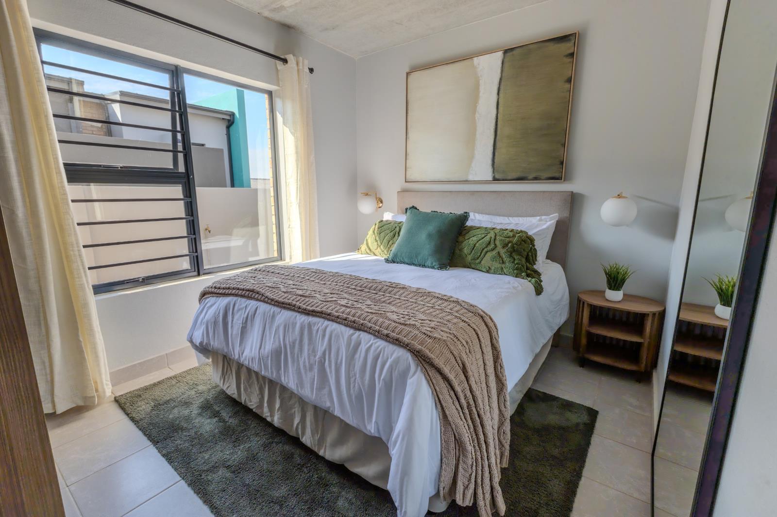 2 Bedroom Apartment in Valhalla