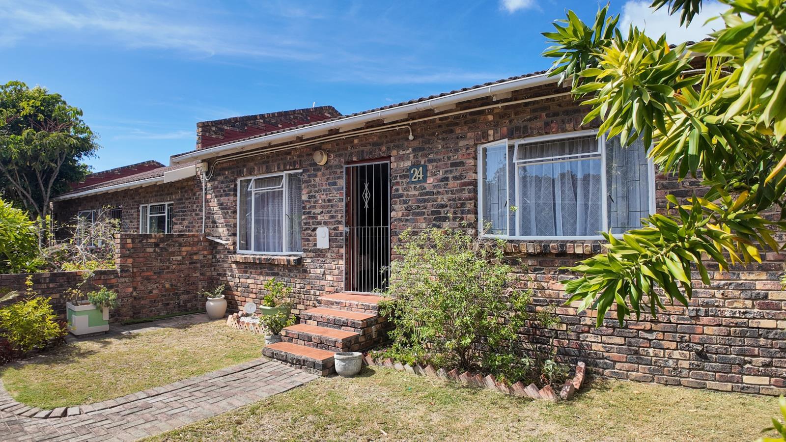 3 Bedroom Townhouse in Parsons Vlei
