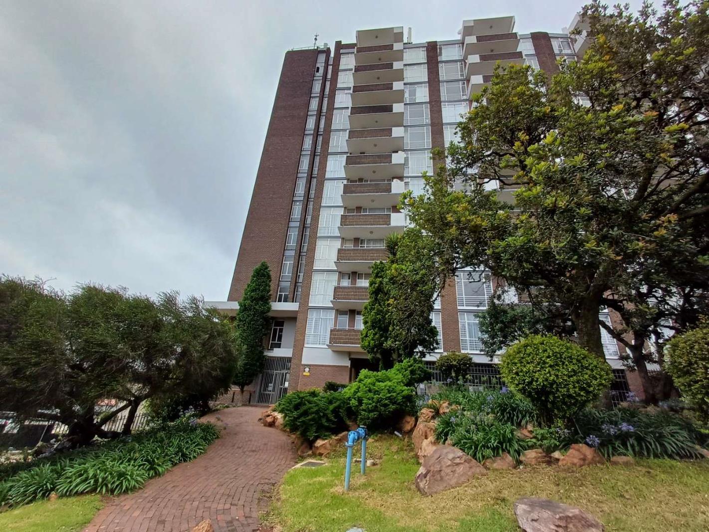 2 Bedroom Apartment in Constantia Kloof