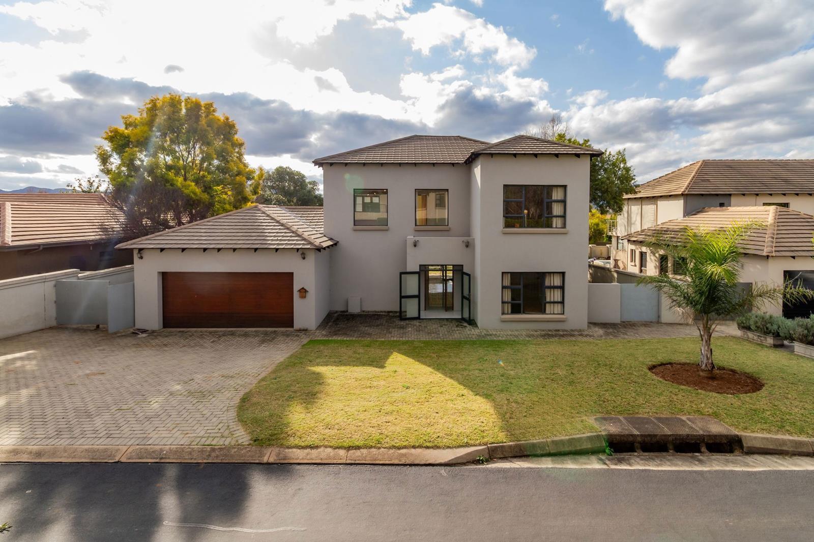 4 Bedroom House in Xanadu