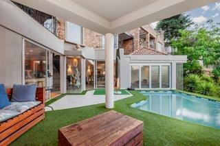 4 Bedroom House in Glenvista