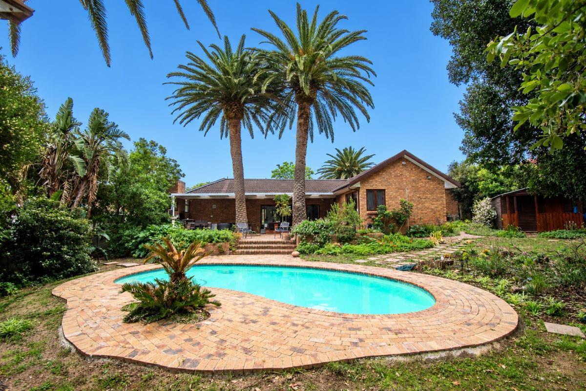 3 Bedroom House in Briza