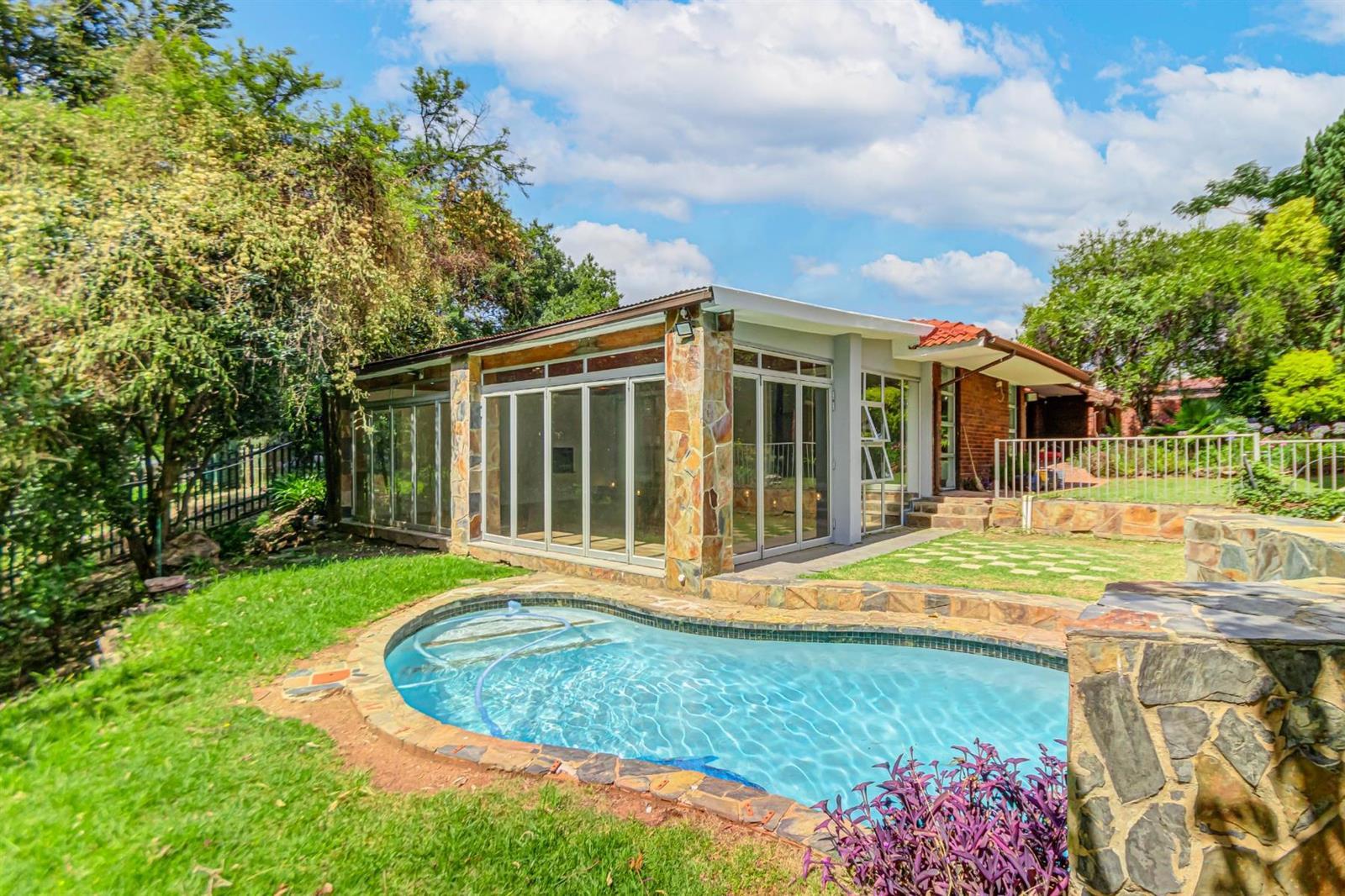 3 Bedroom House in Paulshof