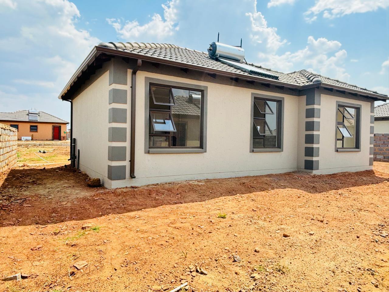 2 Bedroom House in Kya Sands