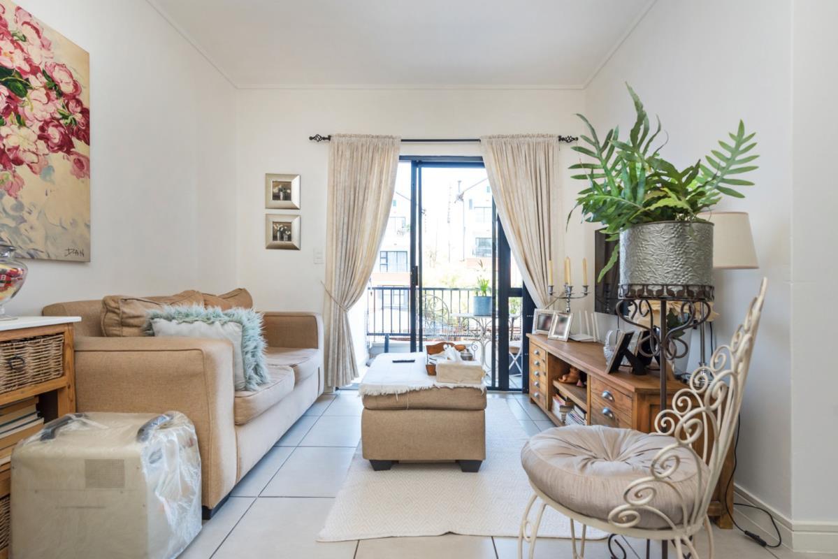 1 Bedroom Apartment in Linbro Park
