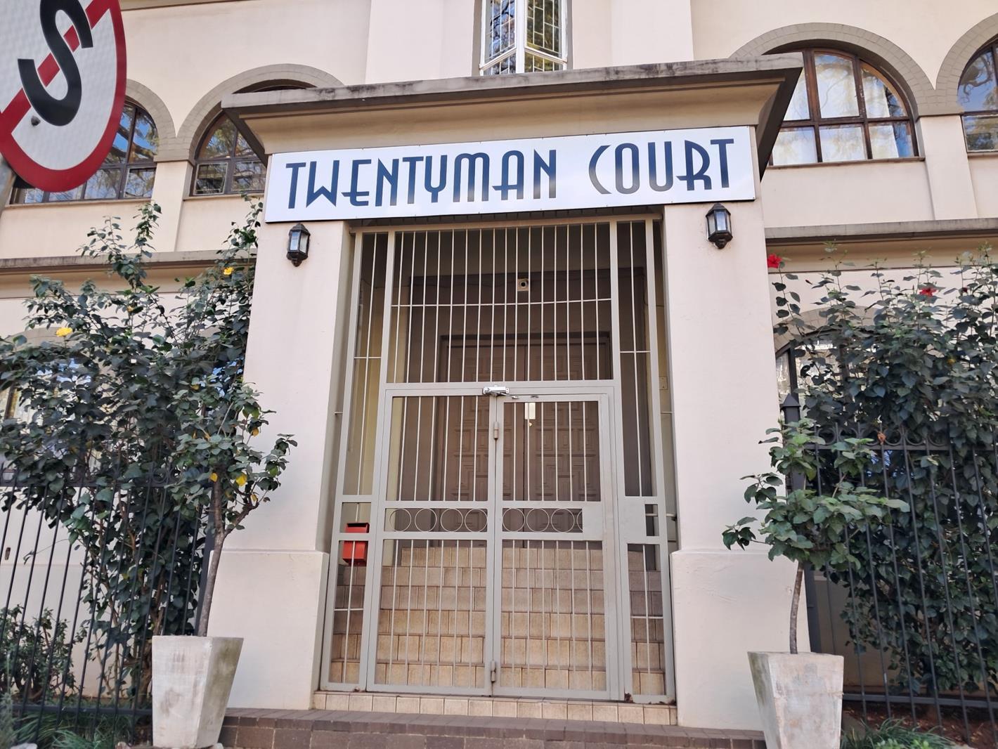 2 Bedroom Apartment in Arcadia