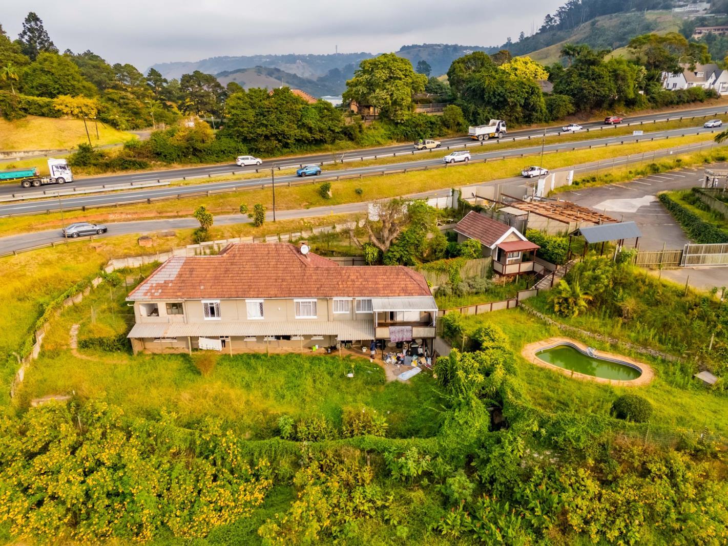 7 Bedroom House in Pinetown Central