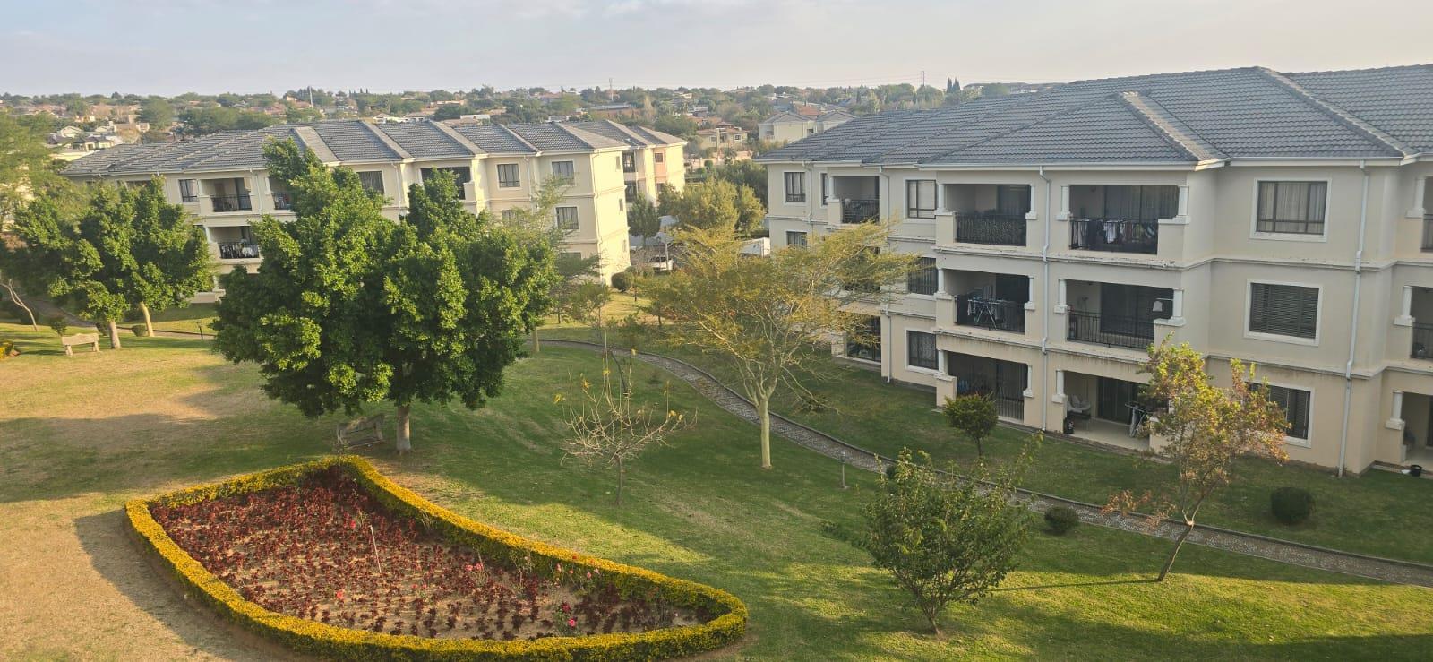 2 Bedroom Apartment in Summerset