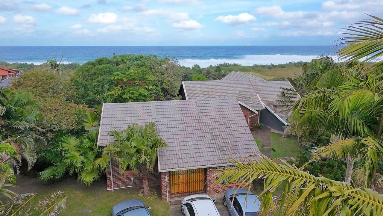 6 Bedroom House in Port Edward