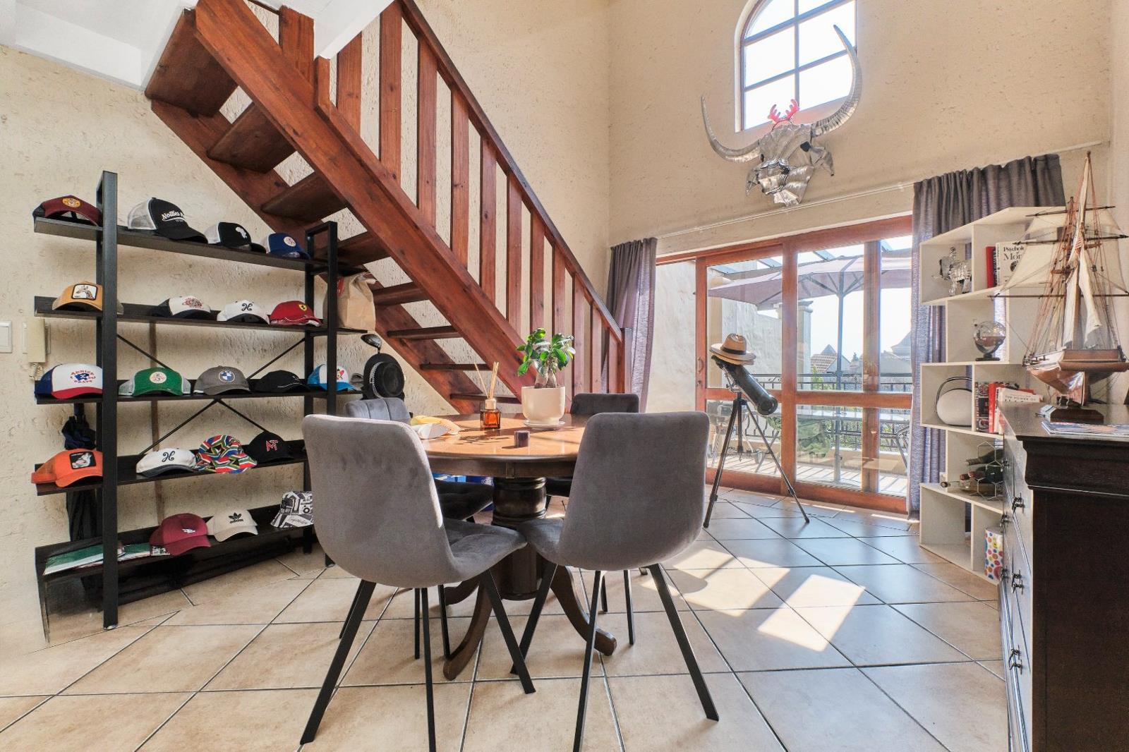 2 Bedroom Apartment in Lonehill