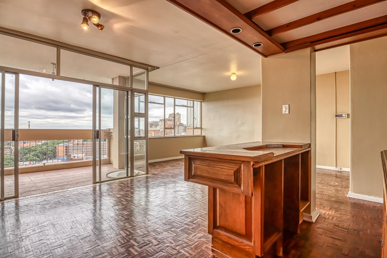 2 Bedroom Apartment in Parktown