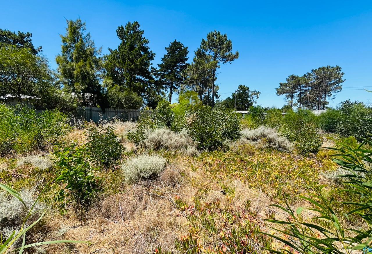 595 m² Land available in Bot River