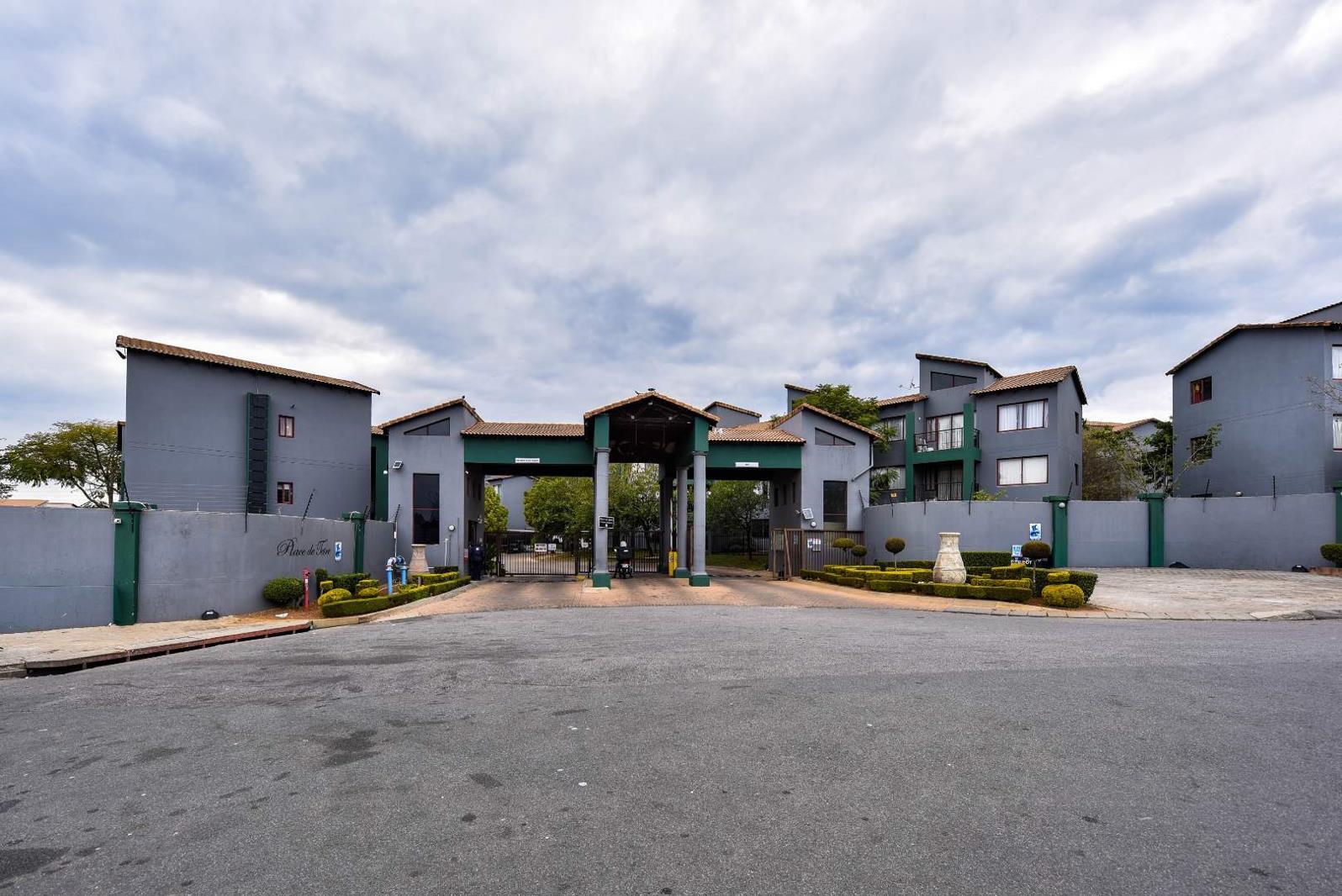 2 Bedroom Apartment in Honeydew