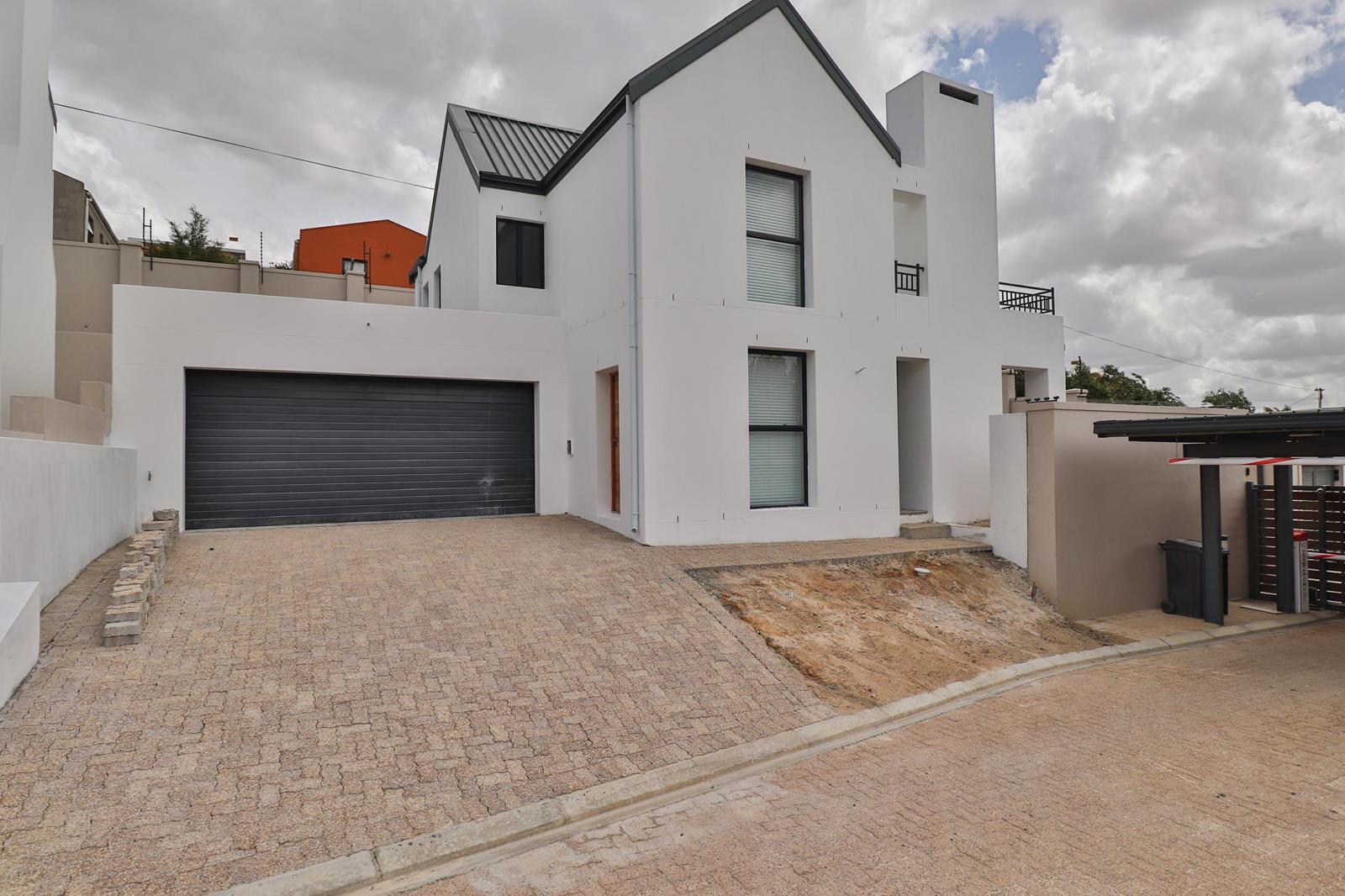 3 Bedroom House in Arbeidslus