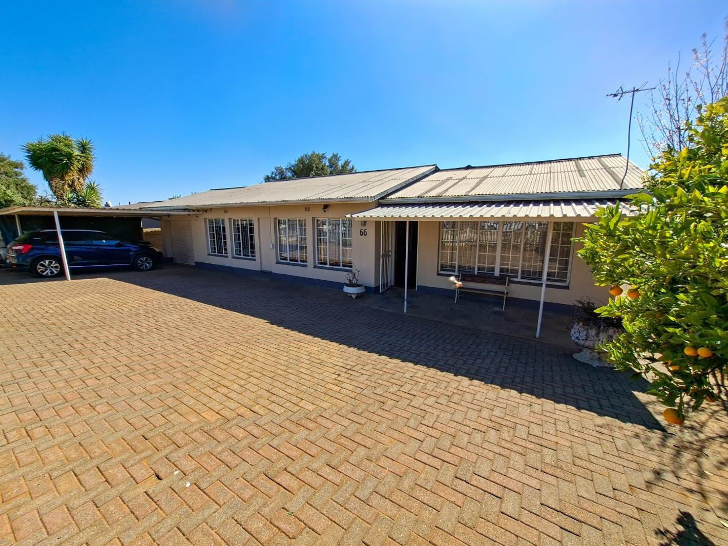 4 Bedroom House in Wentworth Park