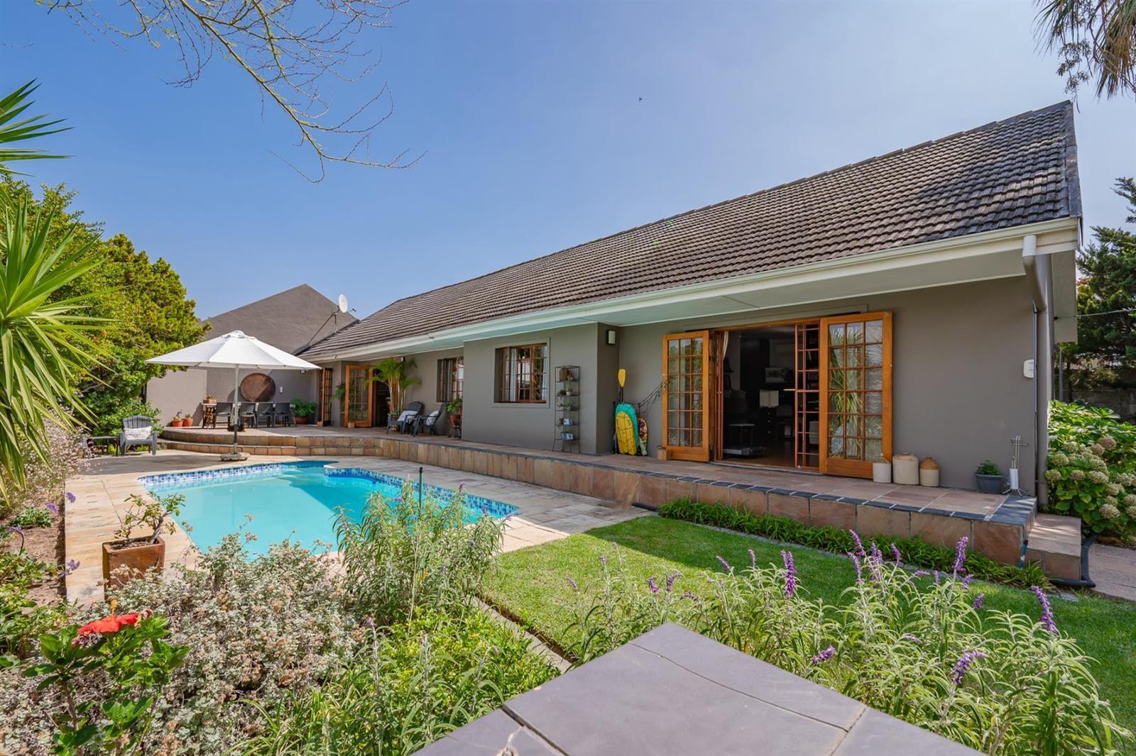 4 Bedroom House in Golden Acre