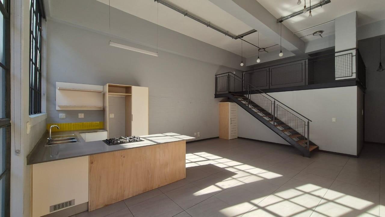 2 Bedroom Flat in Braamfontein Werf