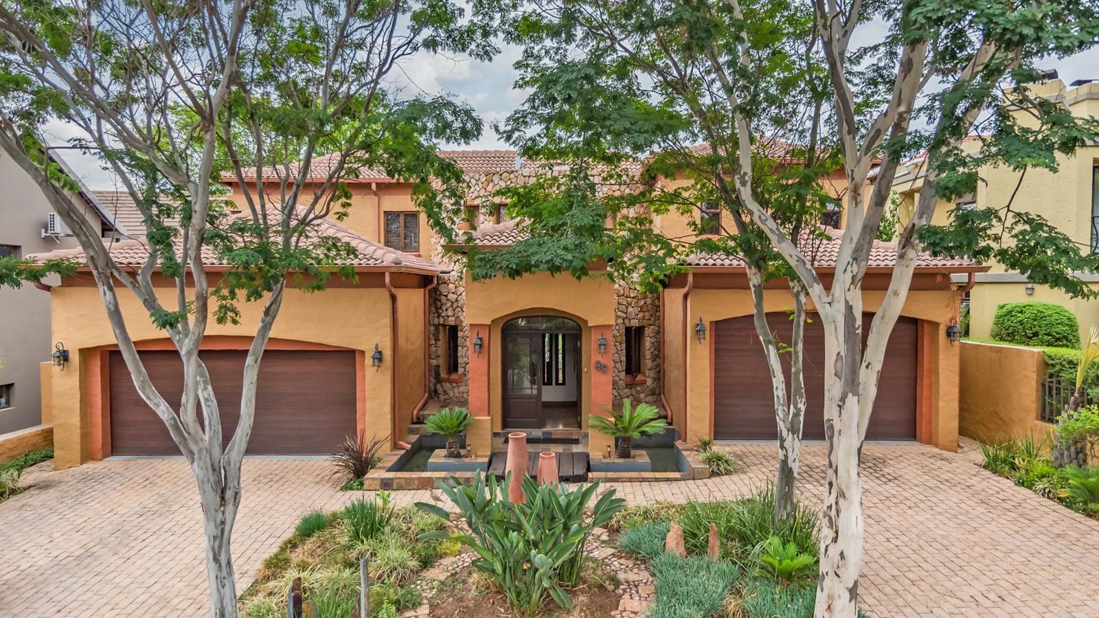 5 Bedroom House in Featherbrooke Estate