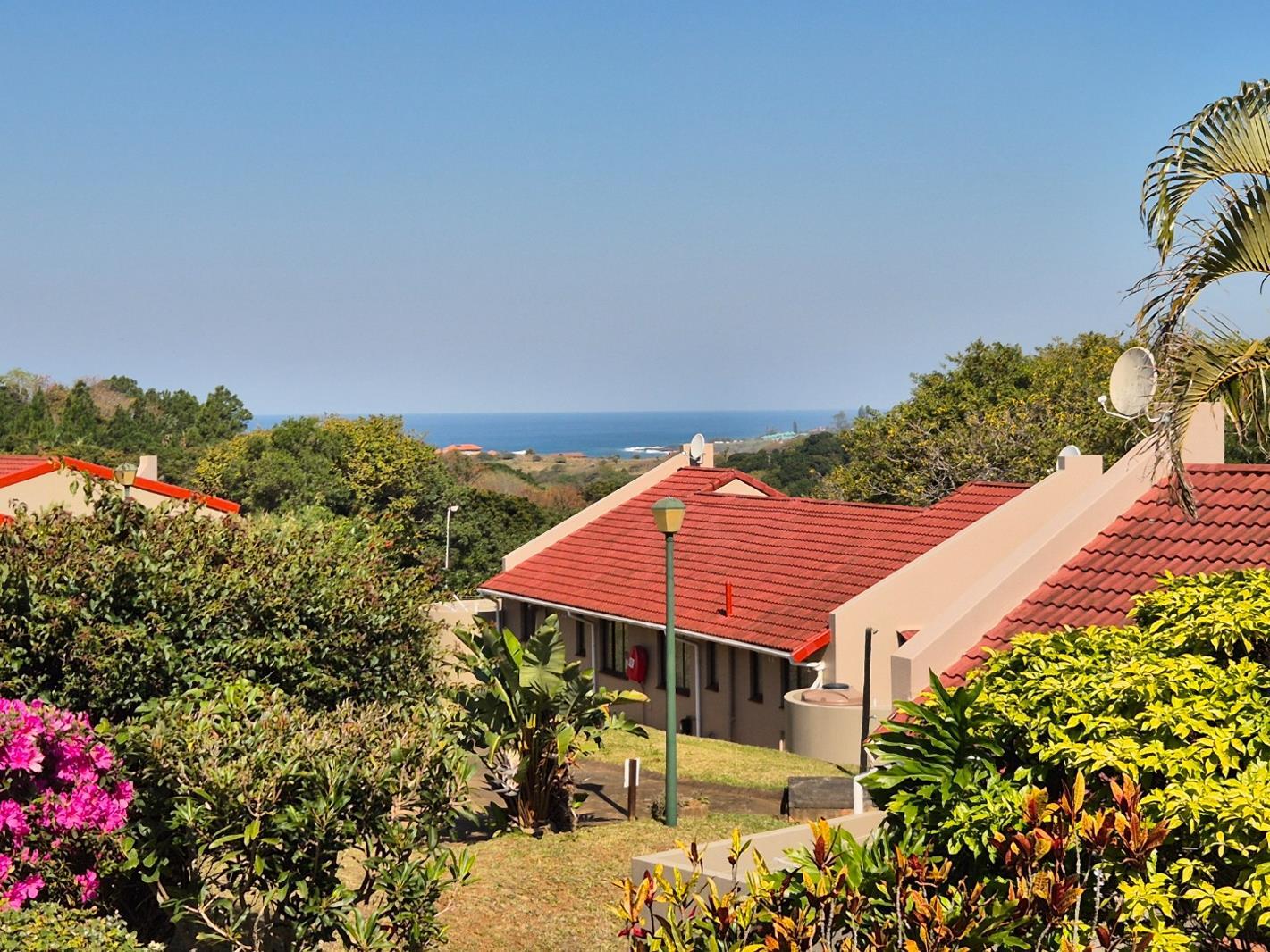 2 Bedroom Townhouse in Leisure Bay