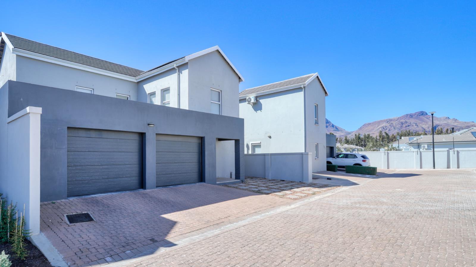 3 Bedroom House in Paarl