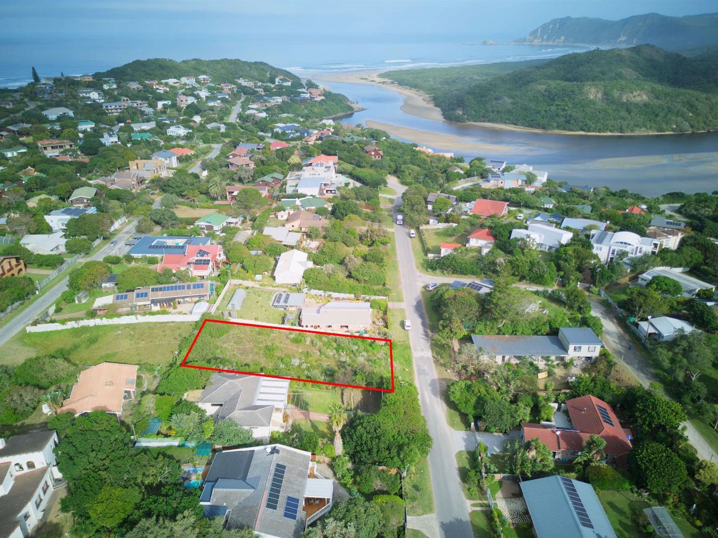 1 116 m² Land available in Sedgefield Central