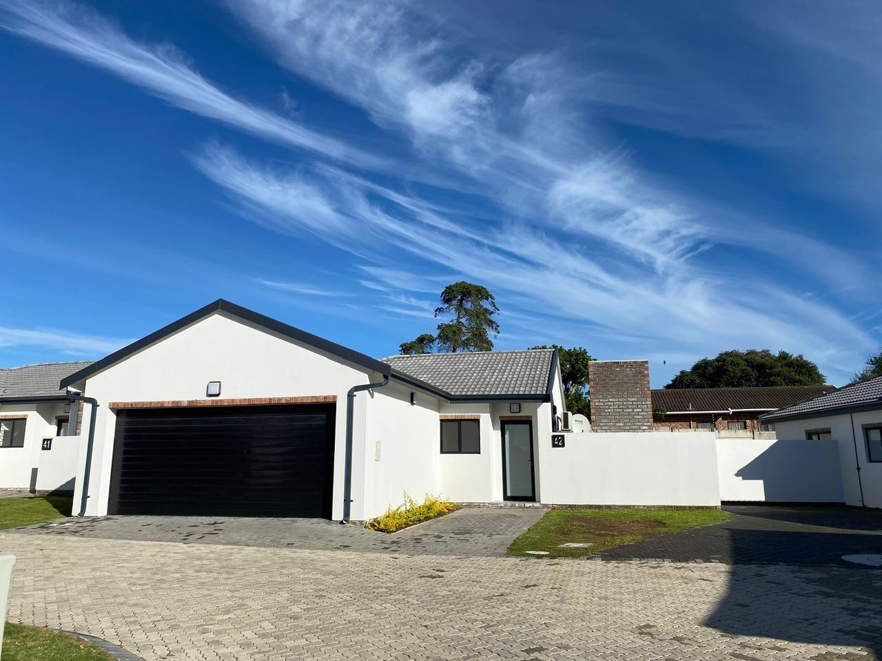 3 Bedroom Townhouse in Glenroy Park
