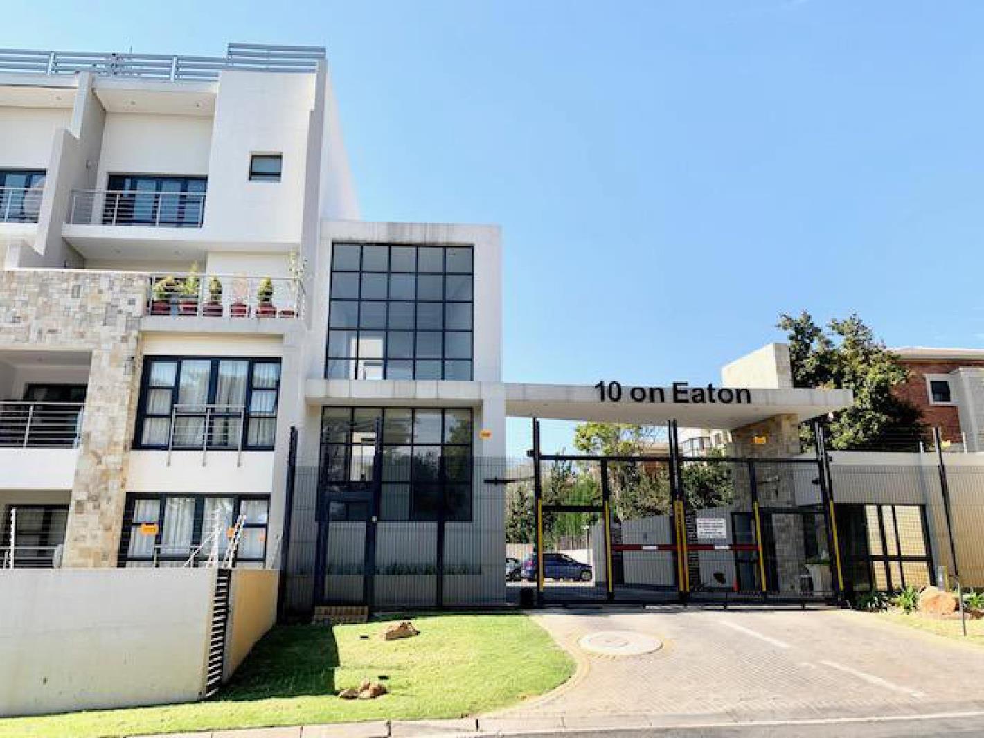 2 Bedroom Apartment in Bryanston