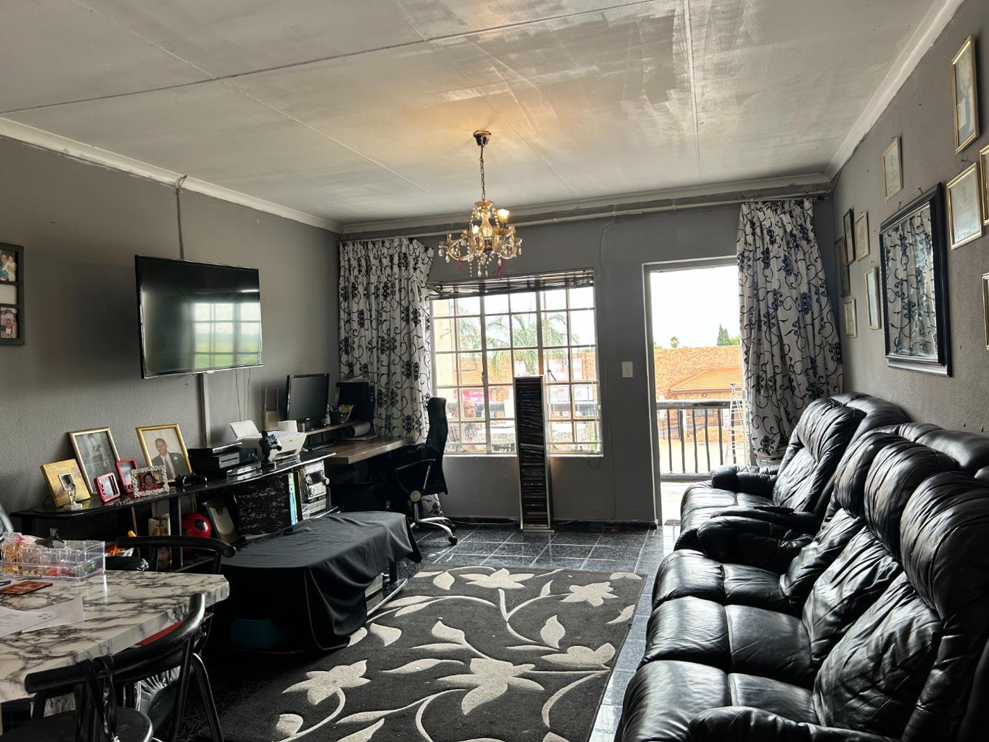 2 Bedroom Apartment in Edenglen