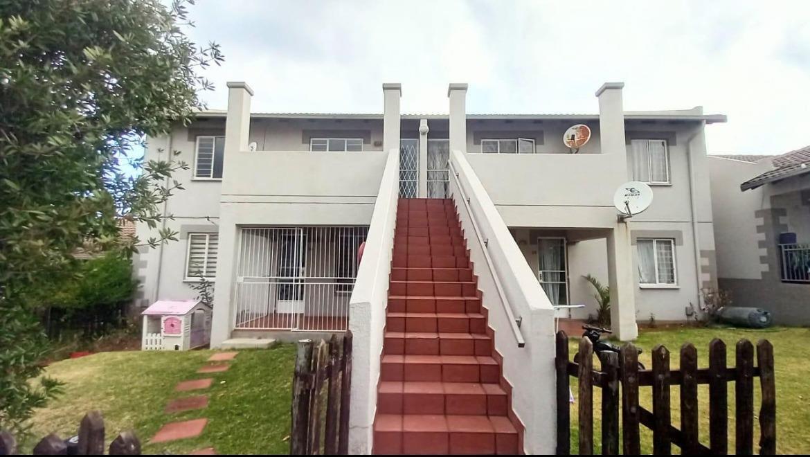 2 Bedroom Apartment in Meyersdal
