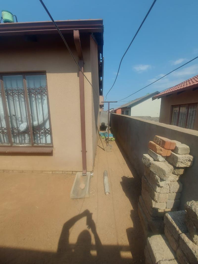 2 Bedroom House in Soshanguve