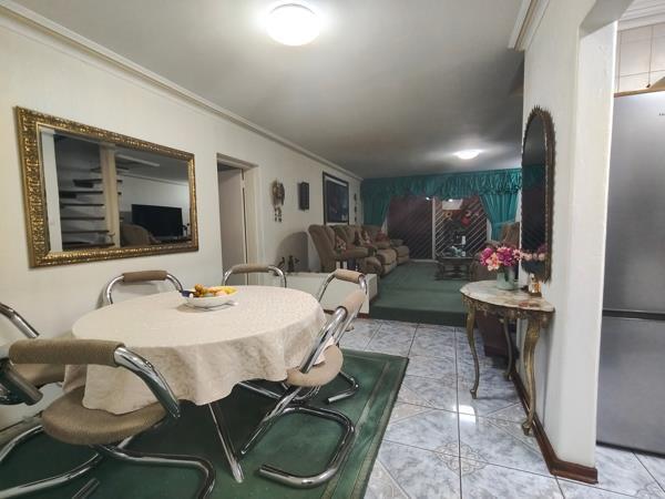 3 Bedroom Duplex in Raceview