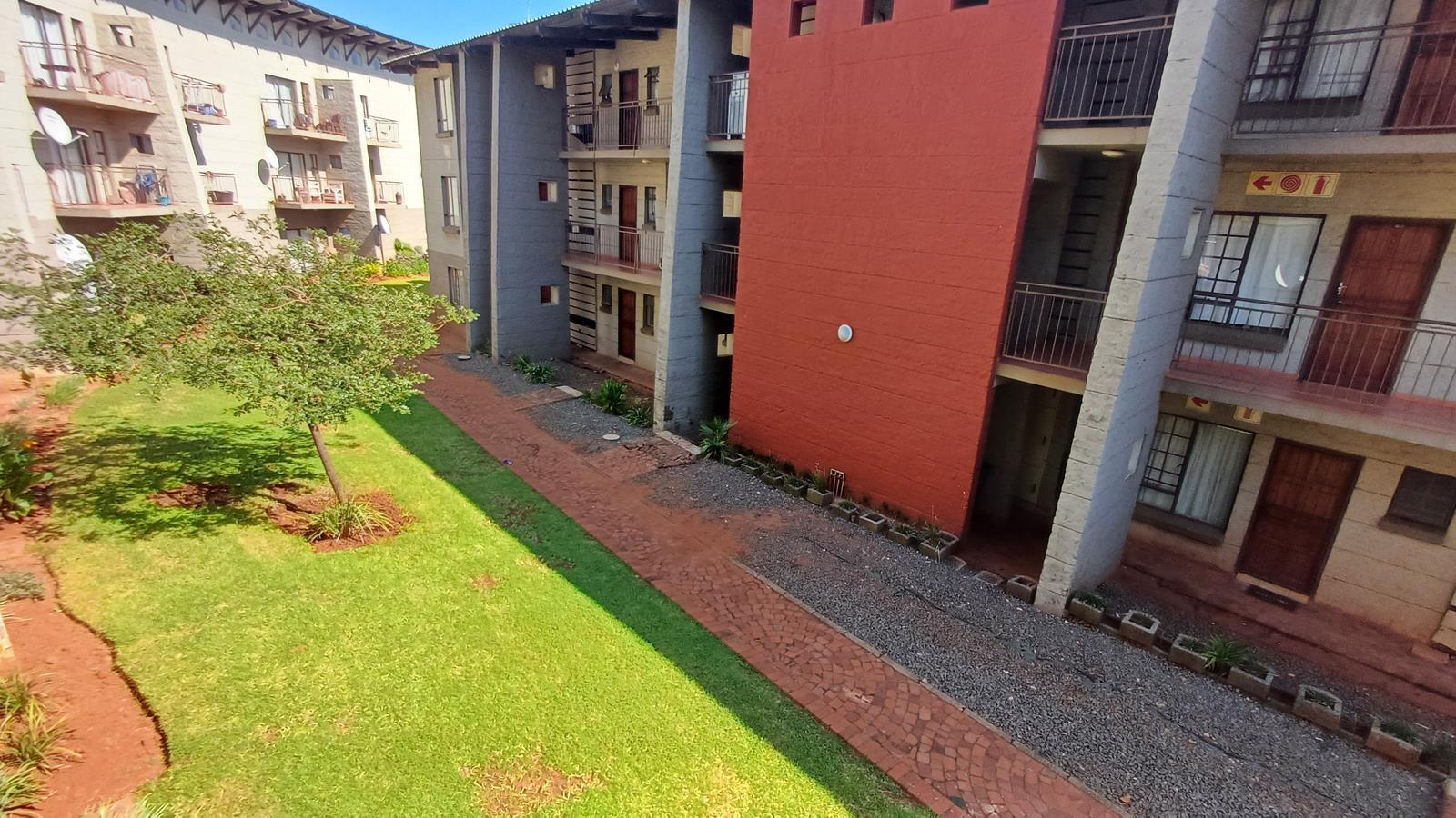 2 Bedroom Apartment in Dorandia