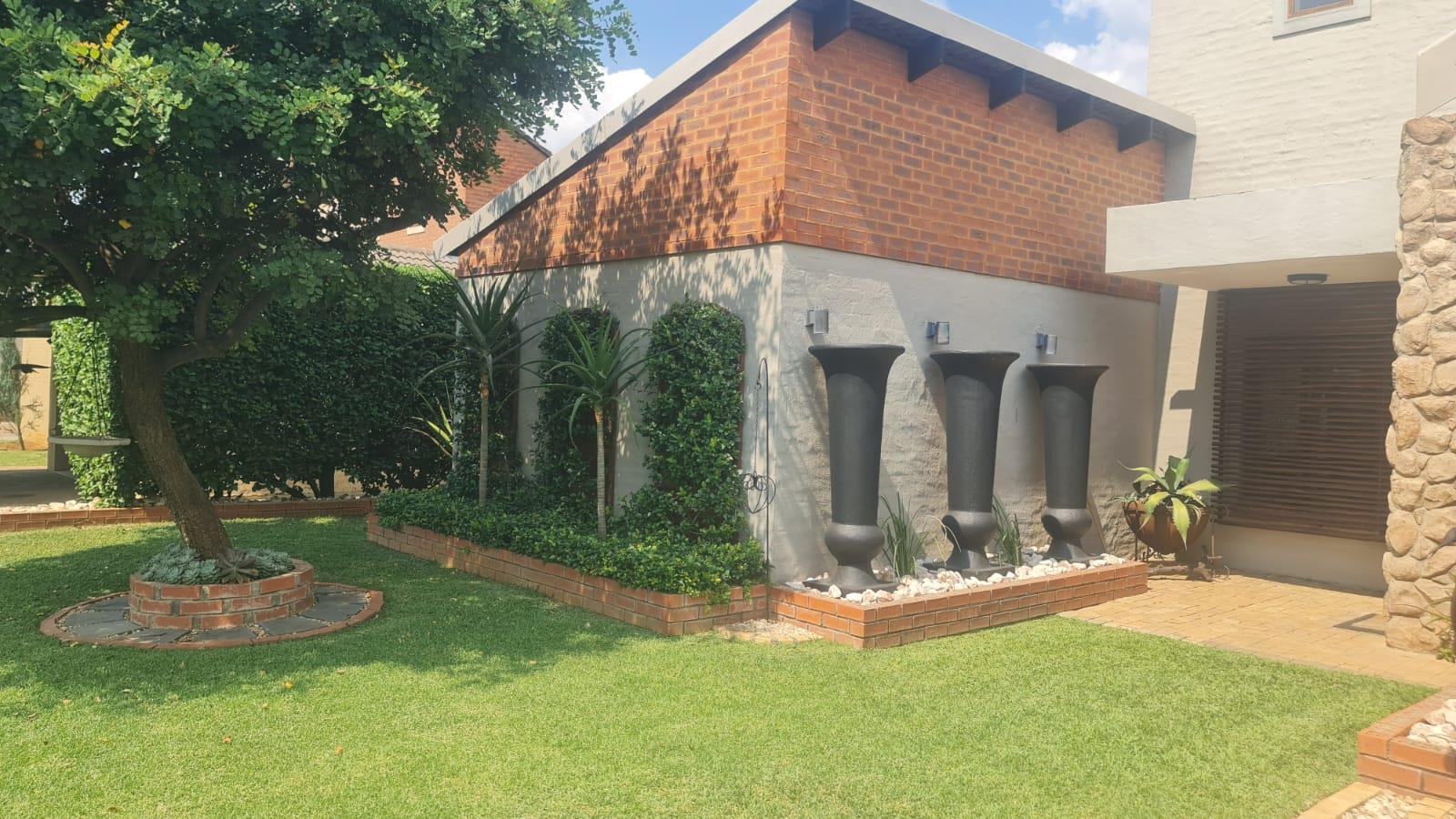 3 Bedroom House in Waterval East